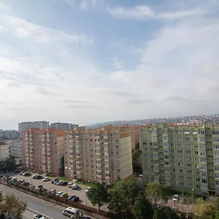 Modern Retreat Elegant 11 Apt דירה